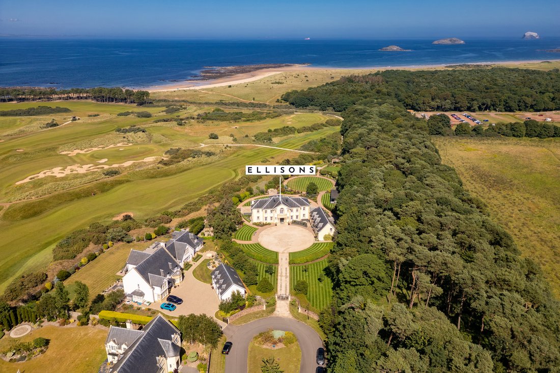 Villa in Dirleton, Scotland, United Kingdom 3 - 16188142