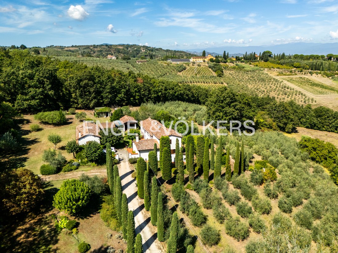 Villa in Center, Lastra a Signa, Tuscany 1 - 16188140
