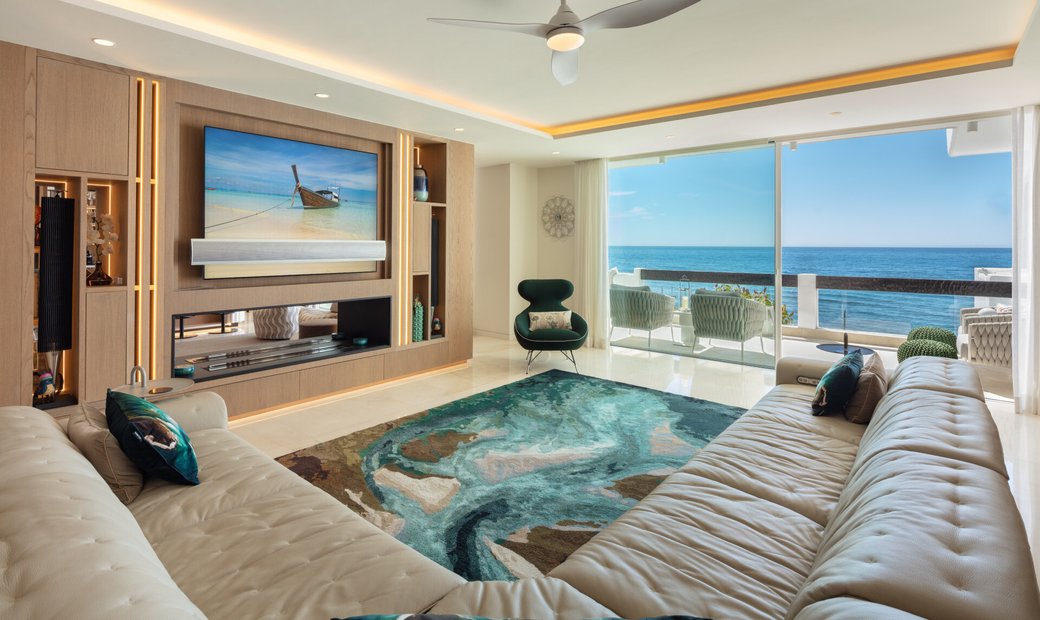 Unique Beachfront Duplex Penthouse In Marina In Golden Mile Andalusia