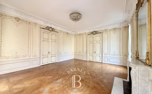 Castle for Sale in Valenciennes, Hauts-de-France, France