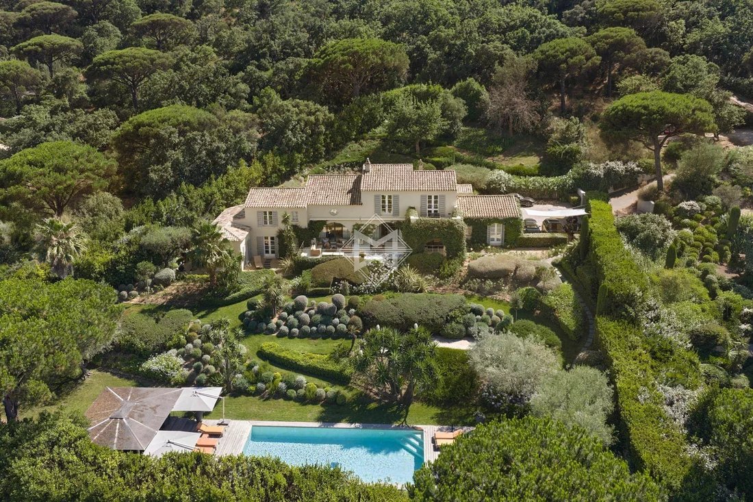 Villa in Zone Ouest Urbaine, Saint-Tropez, France 1 - 16189170