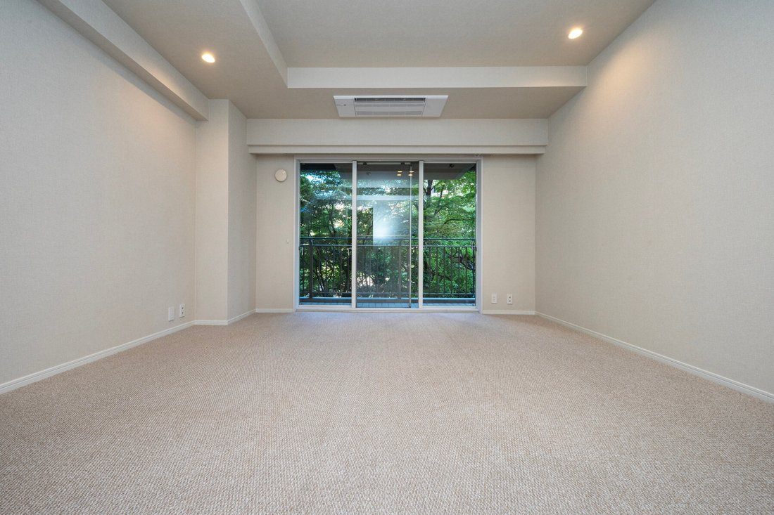Condo in Shibuya City, Tokyo, Japan 2 - 16189024