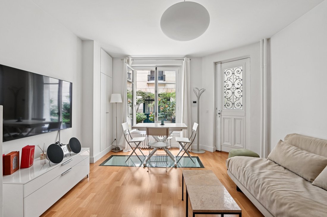 Apartment in Vaugirard-Parc des Expositions, Paris 15e Arrondissement, Paris 3 - 16189012