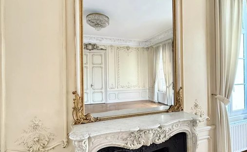 Castle for Sale in Valenciennes, Hauts-de-France, France