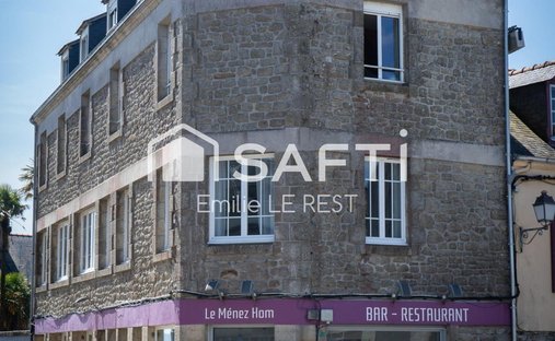 Plomodiern, Brittany, France 1