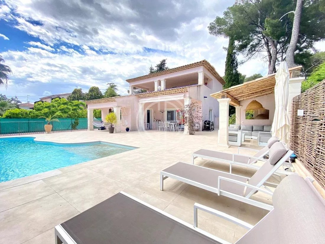 Villa in Maurice Jeanpierre, Le Cannet, France 1 - 16153905