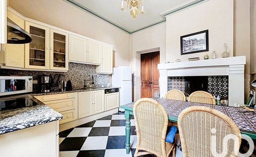 Castle for Sale in Moissac, Occitanie, France