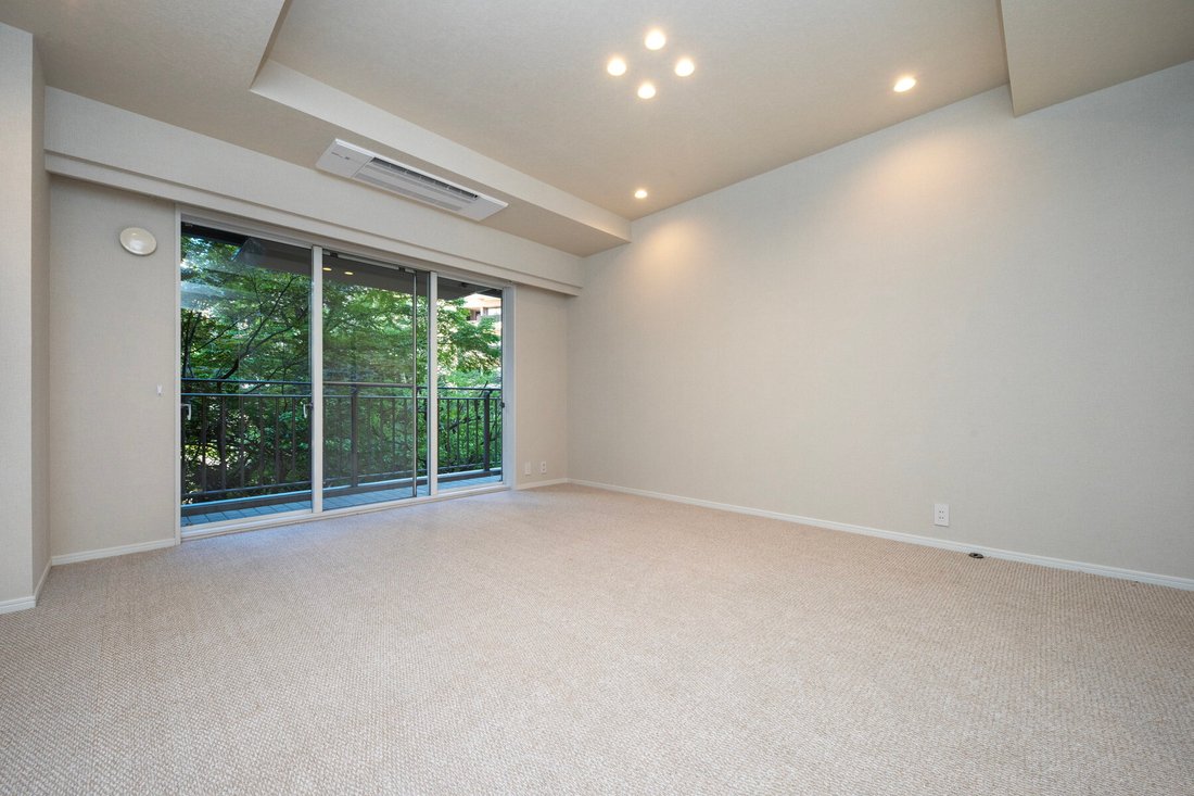 Condo in Shibuya City, Tokyo, Japan 3 - 16189024