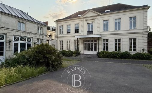 Castle for Sale in Valenciennes, Hauts-de-France, France