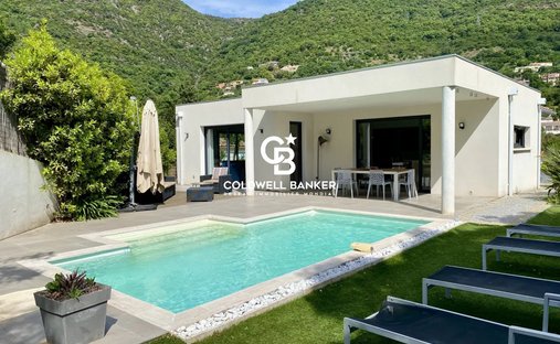 House in Nord, Cavalaire-sur-Mer, France 1