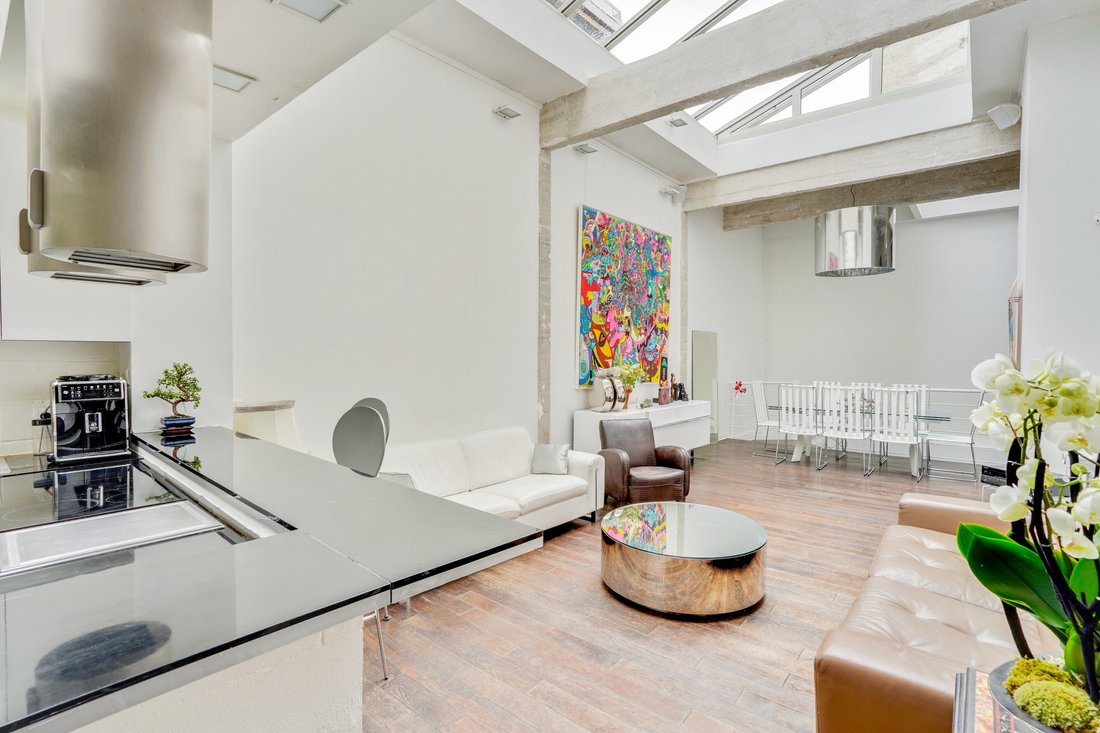 Apartment in Grandes Carrières-Clichy, Paris 18e Arrondissement, Paris 5 - 16188509