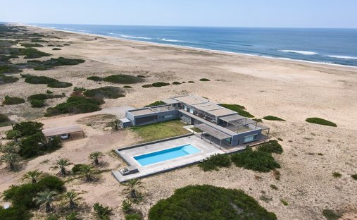 House in San Antonio, Uruguay 1