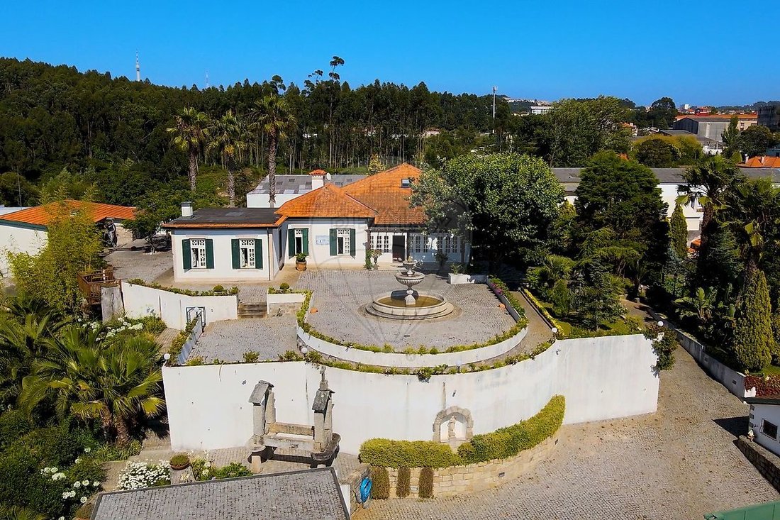 Finca in Gulpilhares e Valadares, Porto District, Portugal 1 - 16189050