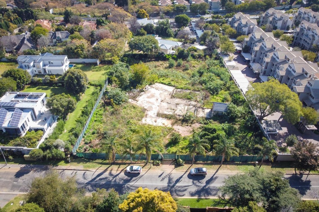 Land in Bryanston, Gauteng, South Africa 5 - 16189597