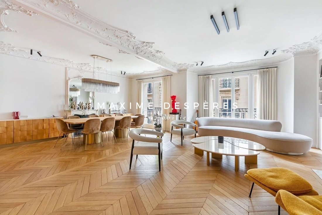 Apartment in Porte Dauphine, Paris 16e Arrondissement, Paris 1 - 16188948