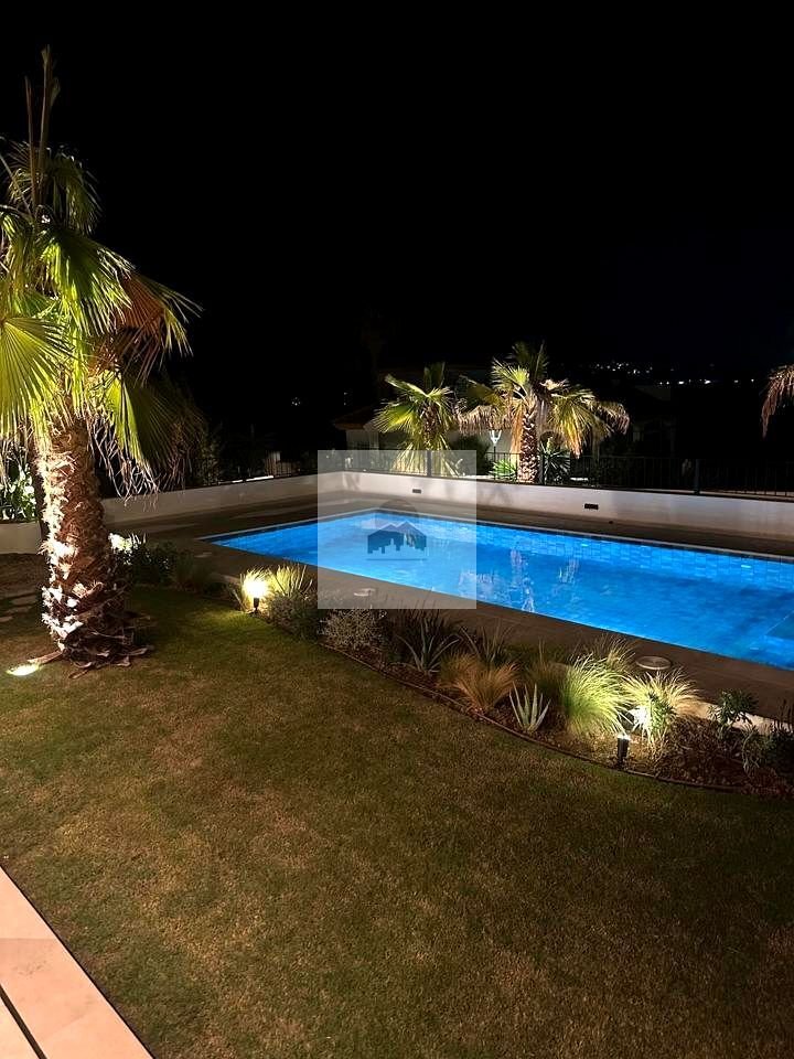 Villa in Estepona, Andalusia, Spain 4 - 16188578