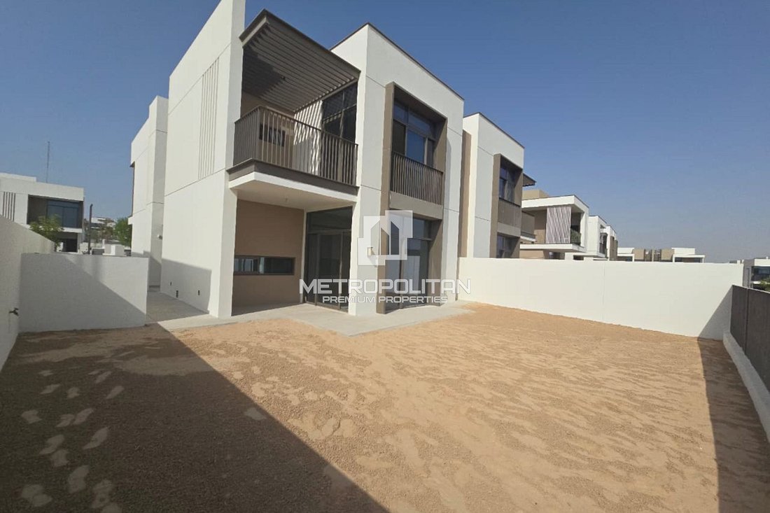 Villa in Jebel Ali Village, Dubai, United Arab Emirates 2 - 16189724