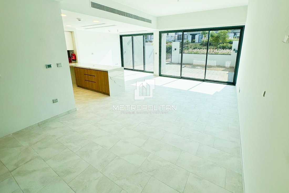 Townhouse in Wadi Al Safa 5, Wadi Al Safa, Dubai 2 - 16189791