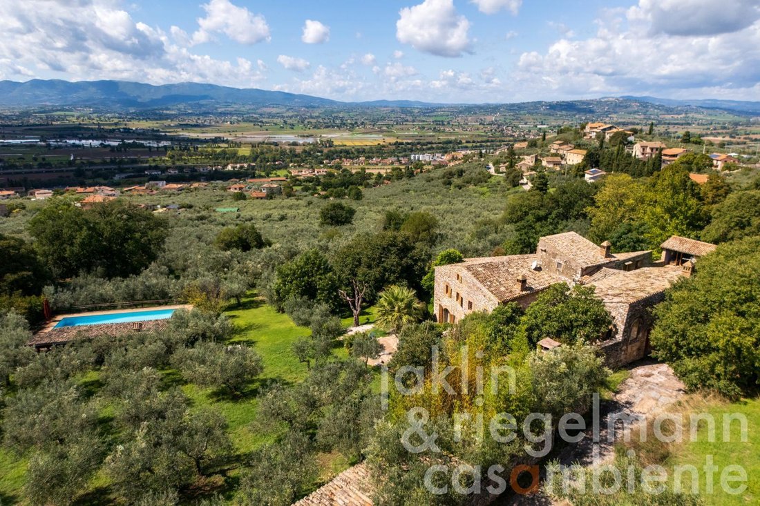 House in Trevi, Umbria, Italy 2 - 15122406