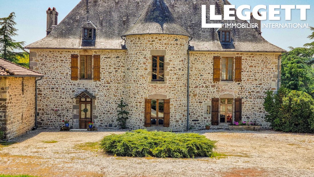 Whispers of the 15th Century: A Restored Château’s Timeless Embrace in Nouvelle-Aquitaine