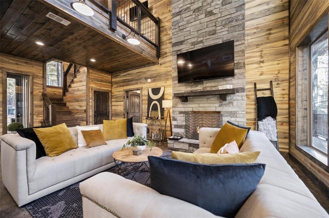 House in Broken Bow, Oklahoma, United States 2 - 16193384
