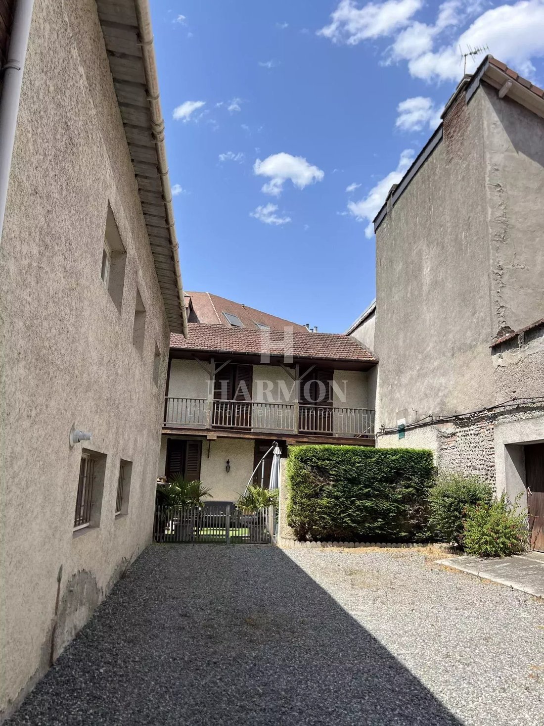 Pau, Nouvelle-Aquitaine, France 2 - 16195879