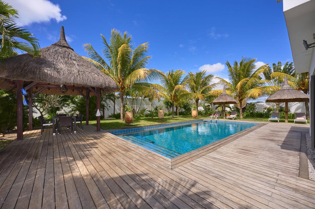 House in Grand Baie, Rivière du Rempart District, Mauritius 2 - 16192943
