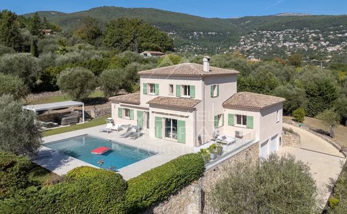 Haus in Châteauneuf-Grasse, Provence-Alpes-Côte d'Azur, Frankreich 1