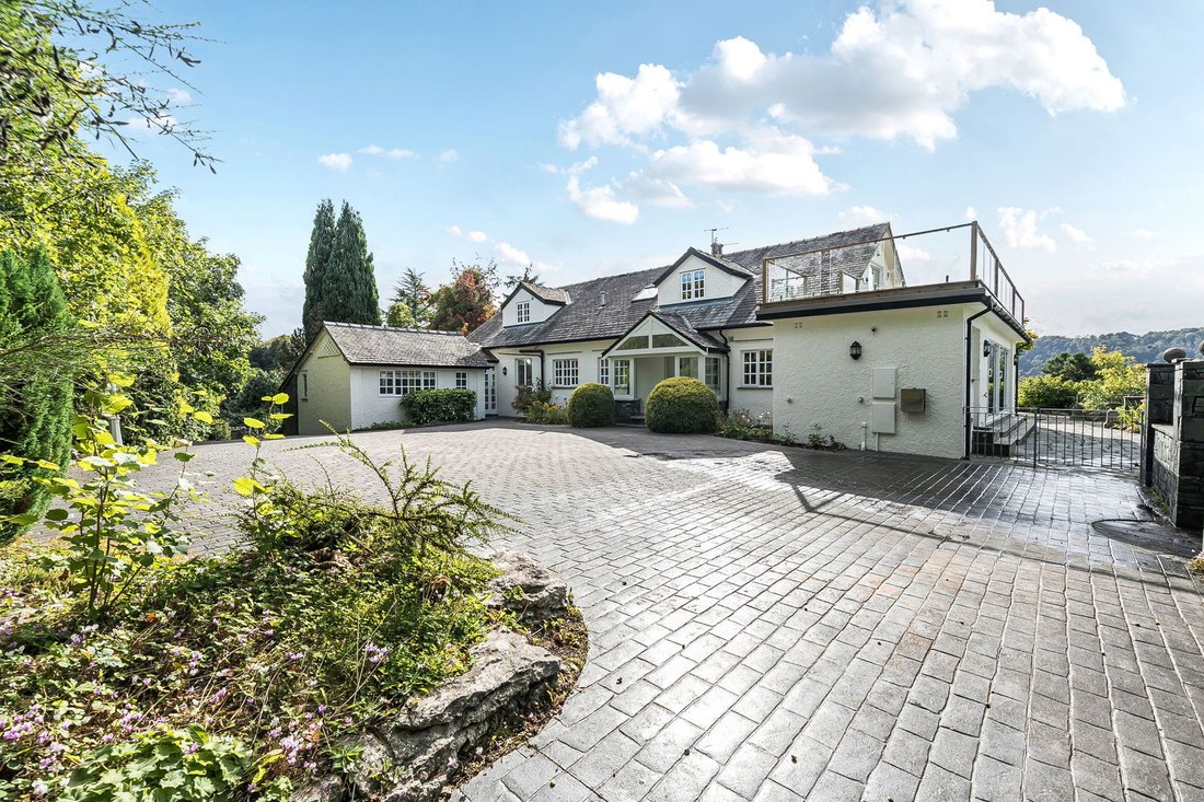 House in Windermere, England 1 - 14453215