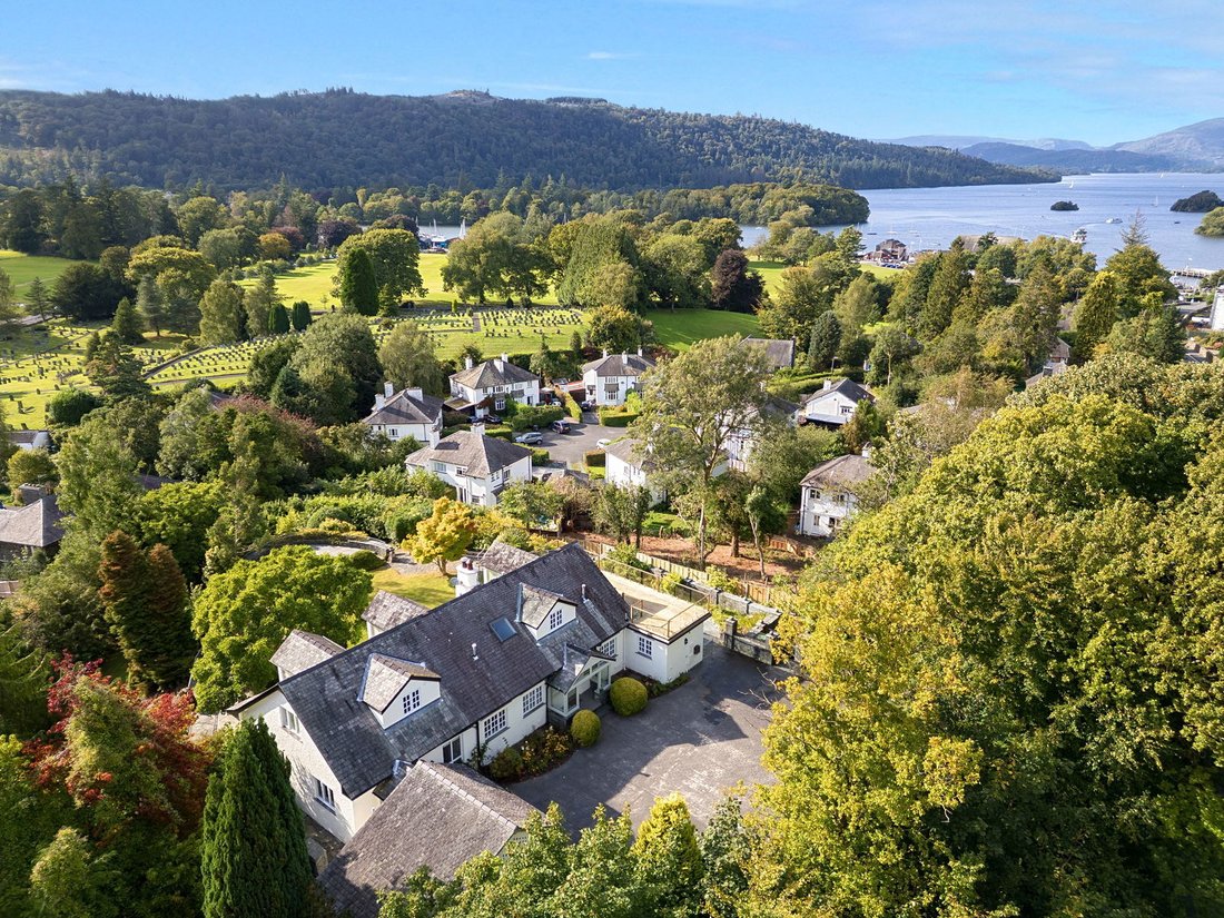 House in Windermere, England 3 - 14453215