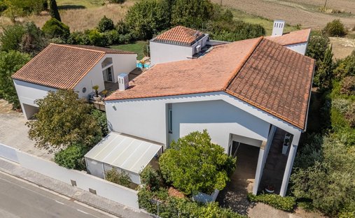 Villa in Ponsacco, Tuscany, Italy 1