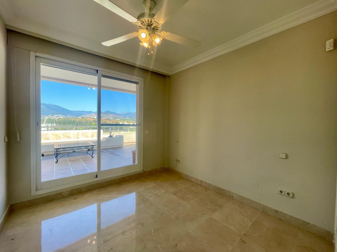Apartment in Puerto Banus, Marbella, Spain 5 - 16192824