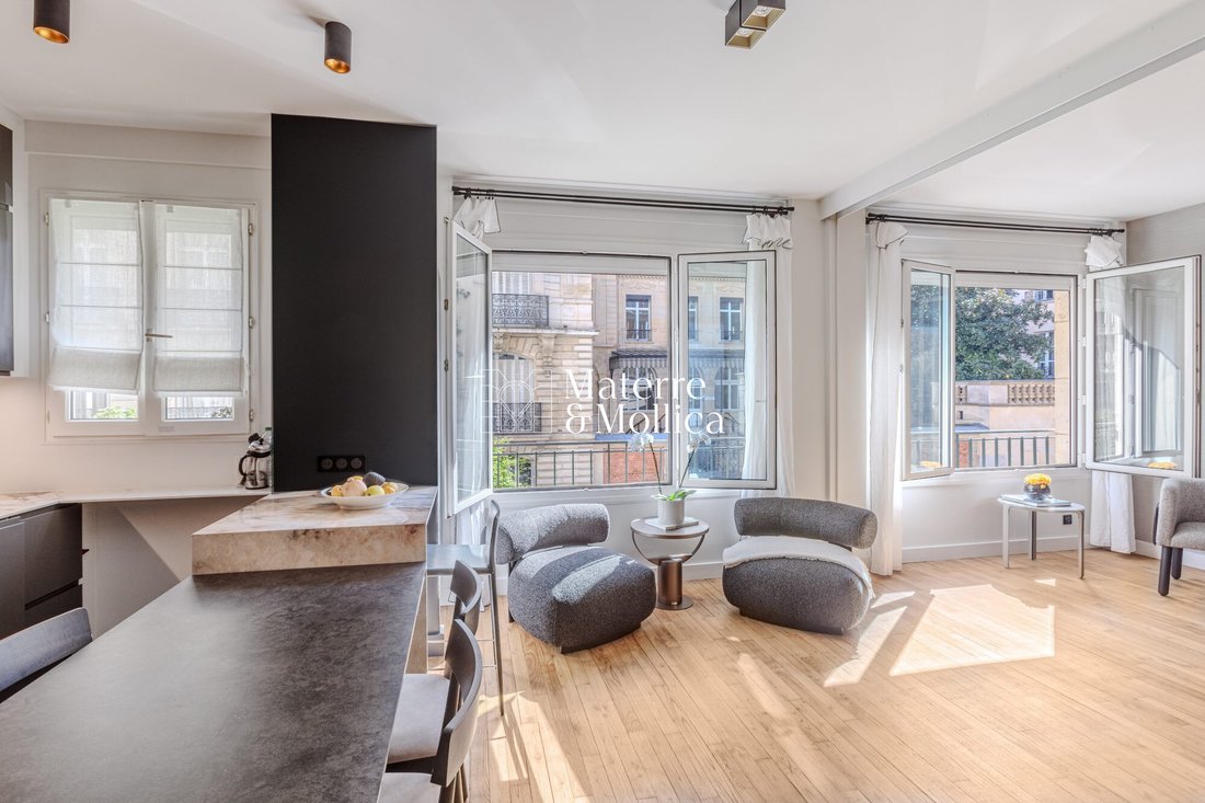 Apartment in Odéon, Paris 6e Arrondissement, Paris 1 - 16194503