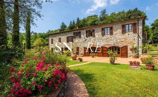 House in Bagni di Lucca, Tuscany, Italy 1