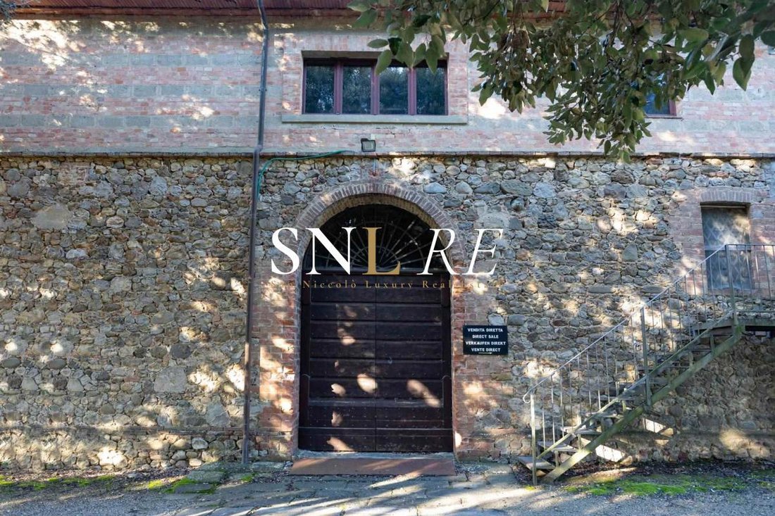 Farm Ranch in Siena, Tuscany, Italy 5 - 16194535