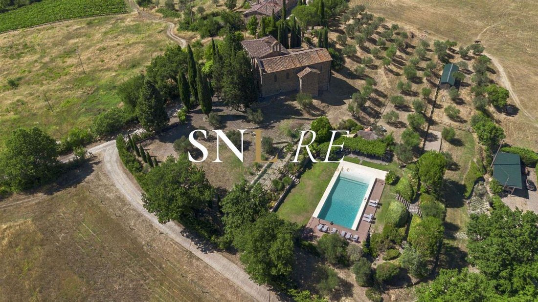 Villa in Center, Greve in Chianti, Tuscany 3 - 16193430