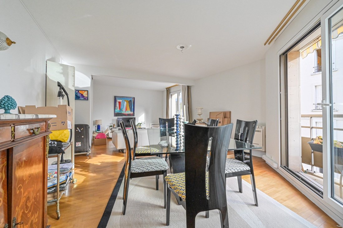 Apartment in Hôtel de Ville-Planchette, Levallois-Perret, France 1 - 16192989
