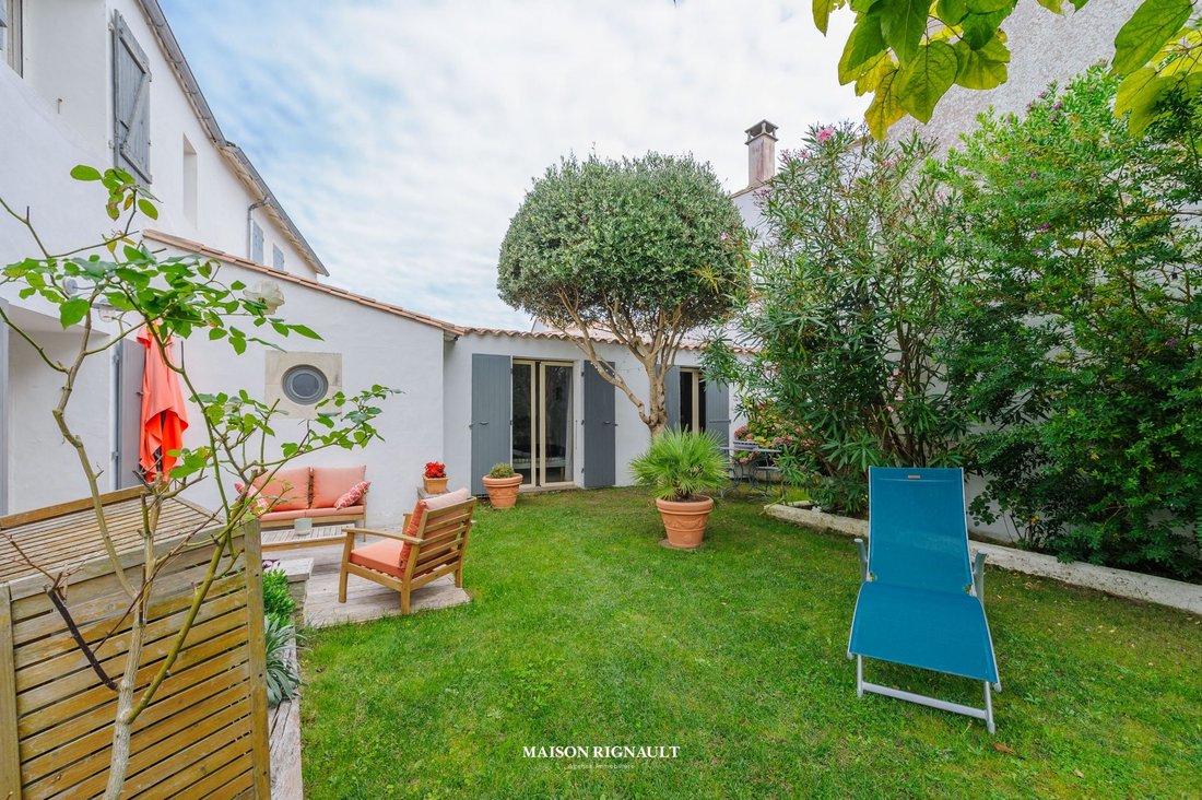 House in La Couarde-sur-Mer, Nouvelle-Aquitaine, France 1 - 16194527