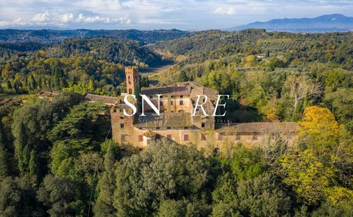 Castle for Sale in Molino d'Egola, Tuscany, Italy