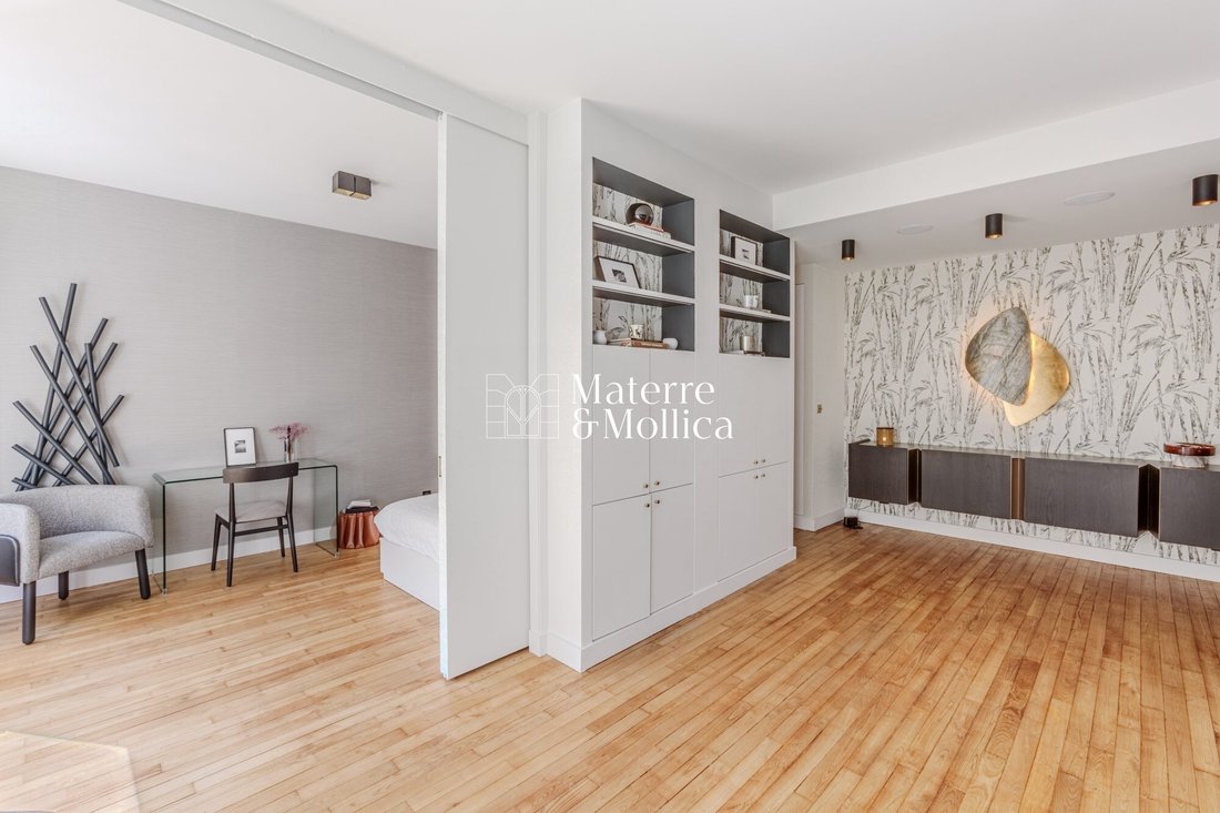 Apartment in Odéon, Paris 6e Arrondissement, Paris 4 - 16194503
