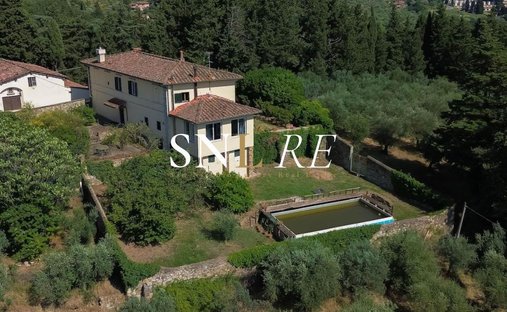 Villa in Serpiolle - Massoni, Florence, Italy 1