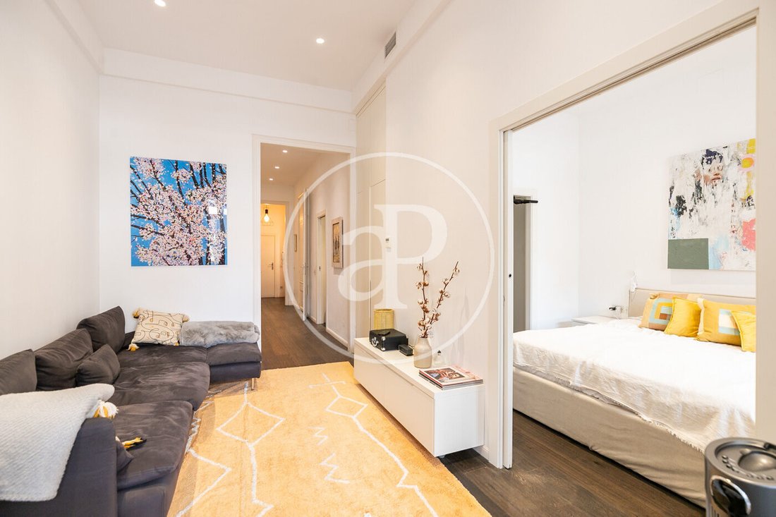 Apartment in Eixample, Barcelona, Spain 5 - 16196422