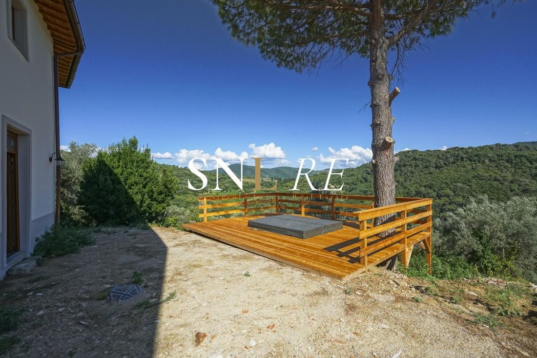 Villa in Saint Christina, Greve in Chianti, Tuscany 1 - 15983811