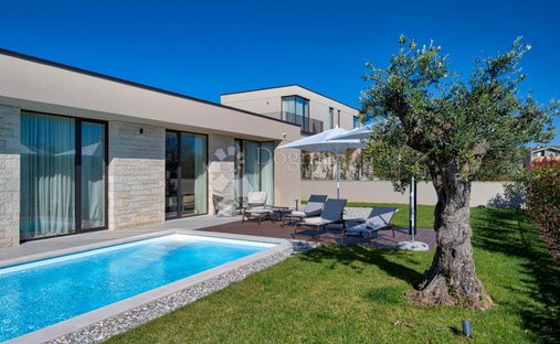 House in Porec, Istria County, Croatia 1