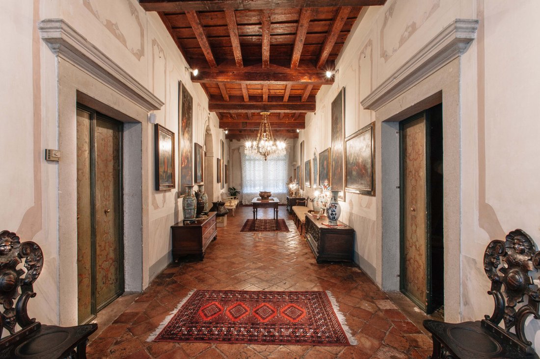 Palazzo Filomena: A Venetian Dream in Vittorio Veneto’s Historic Heart