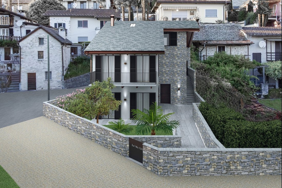 Elegant Newly Built Villa With Breathtaking Lake View