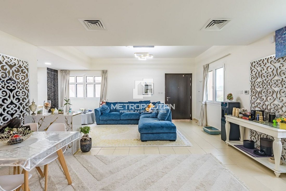 Villa in JVC / Jumeirah Village Circle, Dubai, United Arab Emirates 2 - 16194080