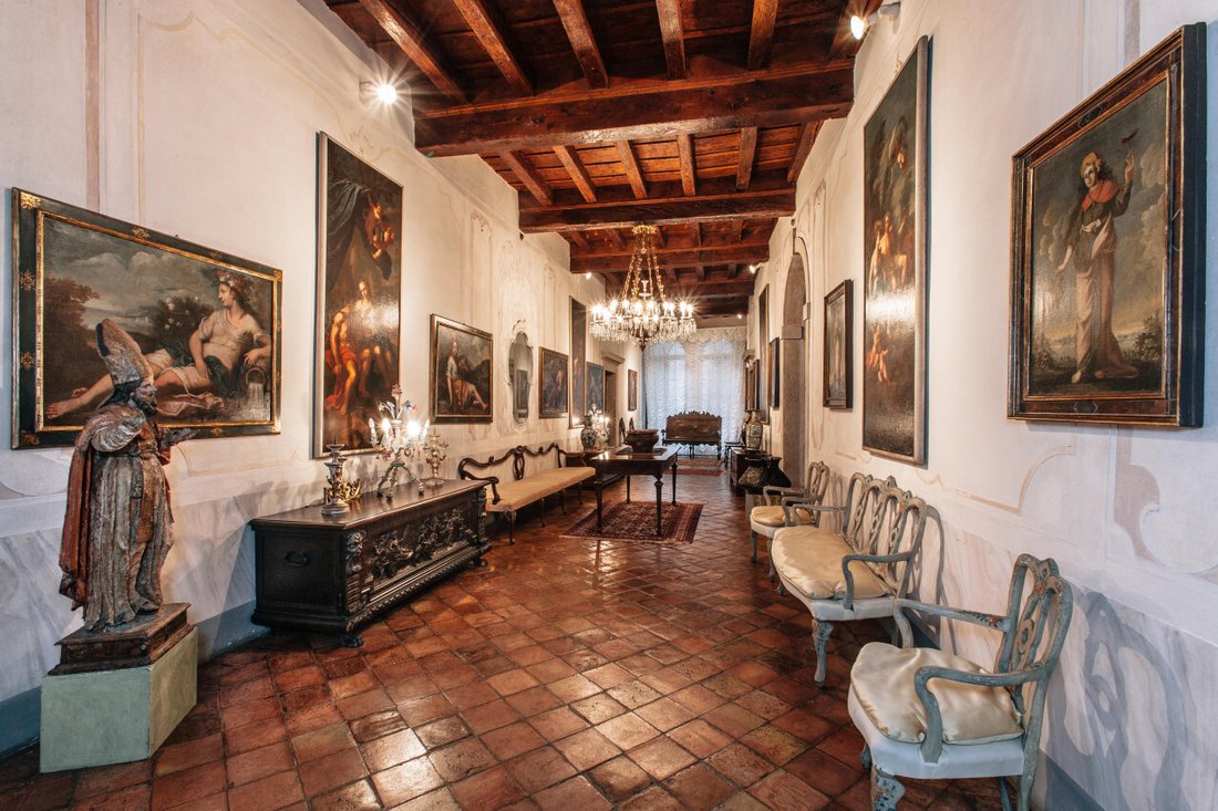 Palazzo Filomena: A Venetian Dream in Vittorio Veneto’s Historic Heart