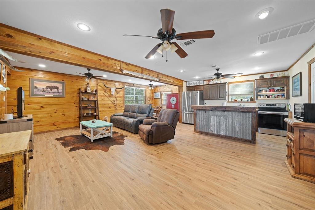 Farm Ranch in Whitesboro, Texas, United States 5 - 16198044
