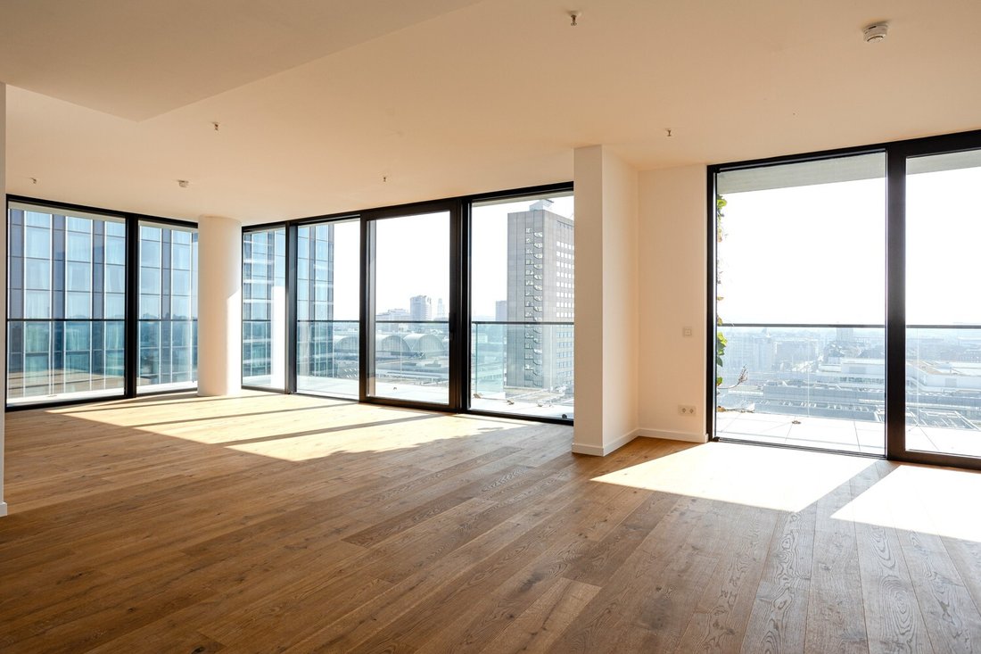 House in Frankfurt am Main, Hessen, Germany 2 - 14156695